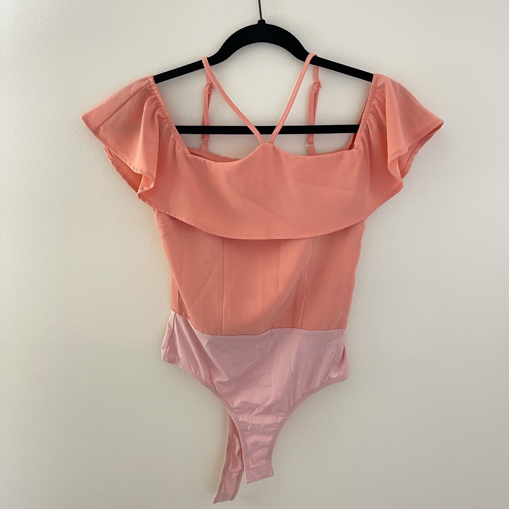 Callie Ruffle Bodysuit Superdown - Picture 6 of 9